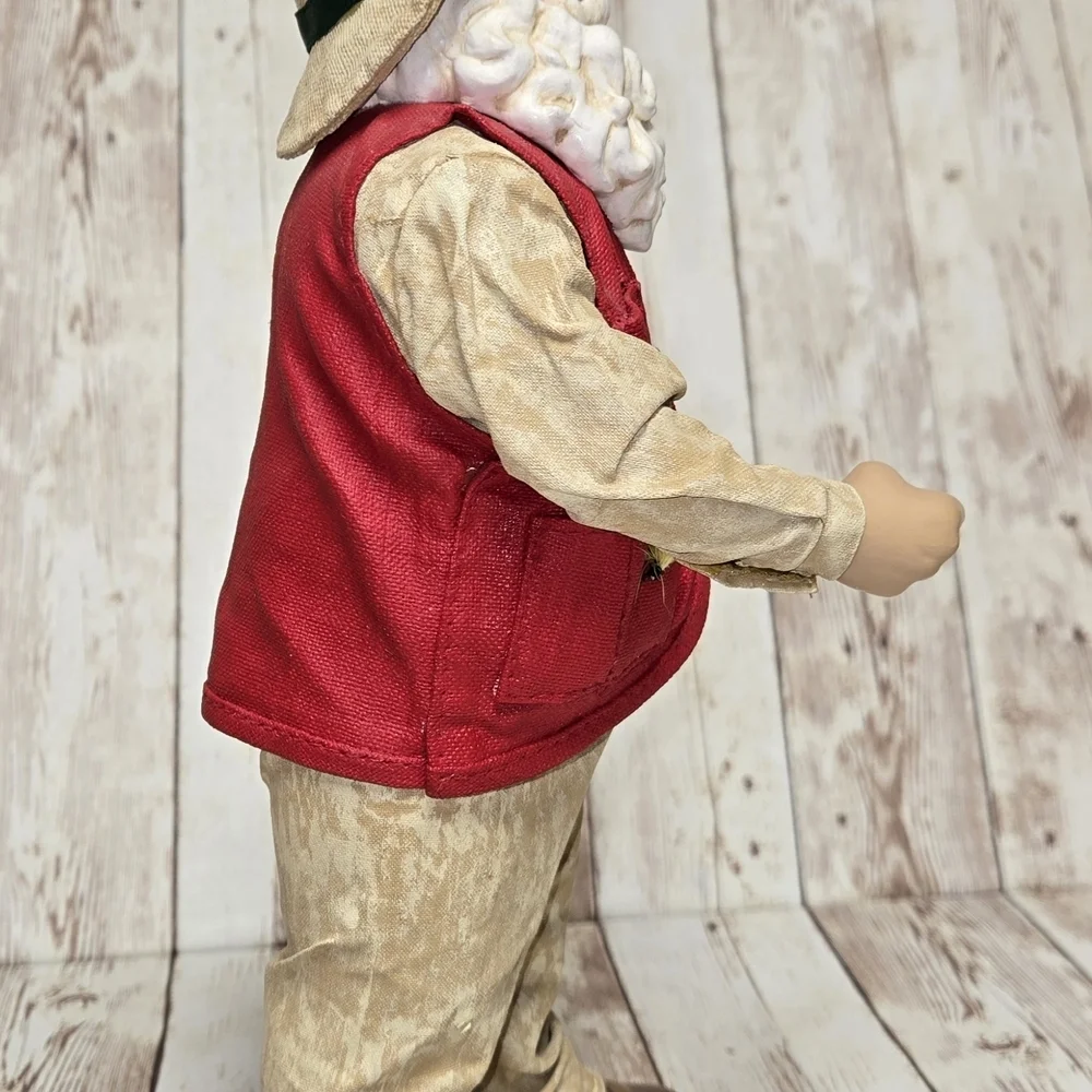 2000 Clothtique Possible Dreams  Reel Good Time 10.5” Tall Fishing Santa Only